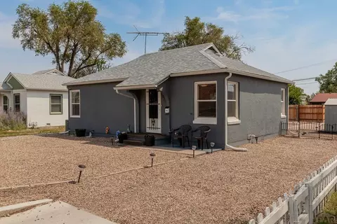 430 S Prairie Ave, Pueblo, CO 81005