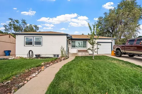 1534 Saratoga Rd, Pueblo, CO 81001