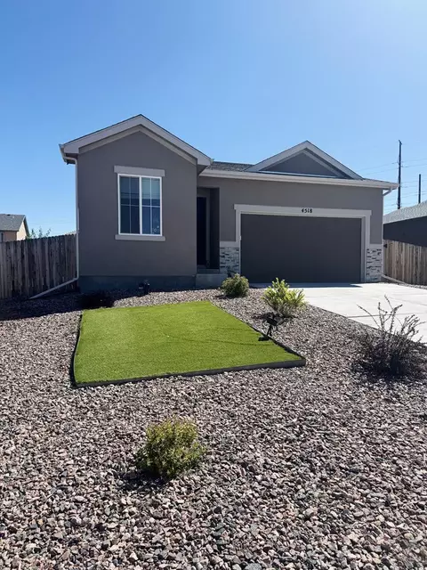 4518 Meadowlark Ln, Pueblo, CO 81008