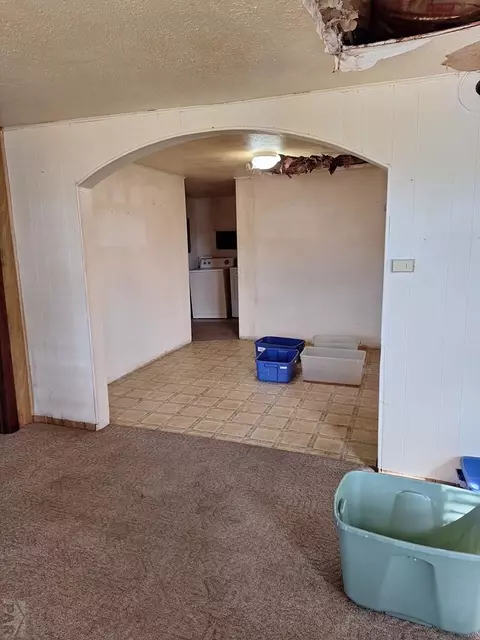 Entry Way - 308 Tipton St, Springfield, CO 81073 photo 1 of 2