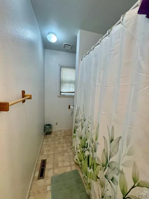 Bath - 214-220 Ash Ave, La Junta, CO 81050 photo 1 of 6