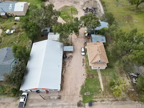 View/Area - 214-220 Ash Ave, La Junta, CO 81050 photo 3 of 5