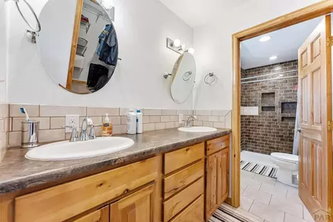 Bath - 8068 Elna, Rye, CO 81069 photo 3 of 6