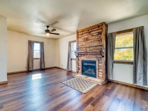 Living - 118 E 7th St, Walsenburg, CO 81089 photo 4 of 5