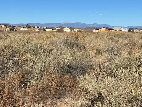 1693 N Ignacio Dr, Pueblo West, CO 81007