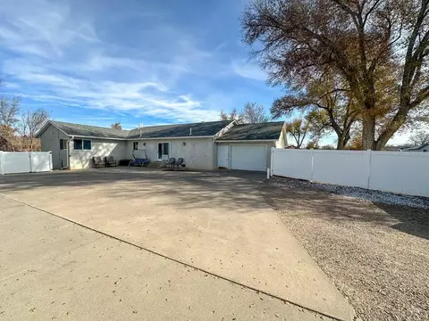 910 S 10th St, Lamar, CO 81052 photo 3