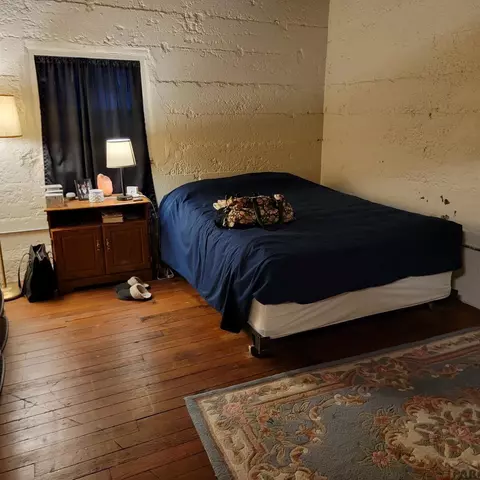 Bedroom - 307 W Beech St, Lamar, CO 81052 photo 2 of 5