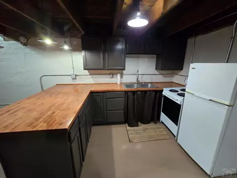 Kitchen - 307 W Beech St, Lamar, CO 81052 photo 2 of 5