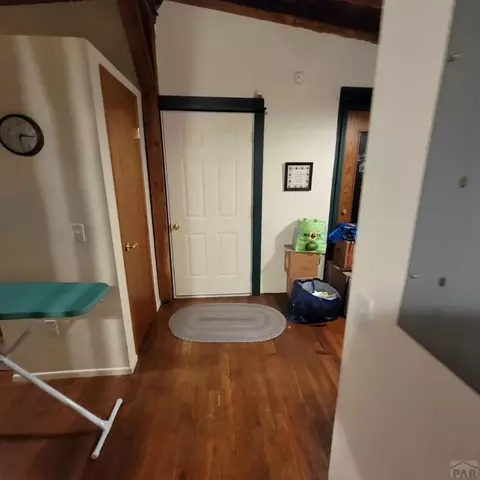 Entry Way - 307 W Beech St, Lamar, CO 81052 photo 1 of 1