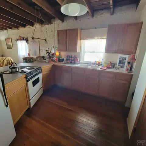 Kitchen - 307 W Beech St, Lamar, CO 81052 photo 1 of 5