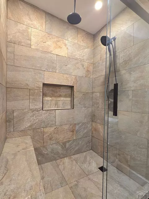 206 Melon, La Junta, CO 81050 photo 3