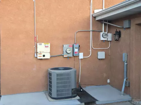 206 Melon, La Junta, CO 81050 photo 34