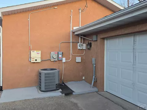 206 Melon, La Junta, CO 81050 photo 33