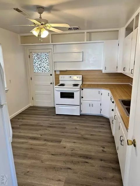 Kitchen - 210 Pine St, Lamar, CO 81052 photo 1 of 2
