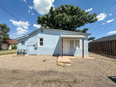 Exterior - 904 S 4th St, Lamar, CO 81052 photo 3 of 3