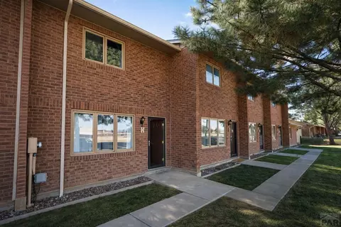 2101 Chatalet Ln #H, Pueblo, CO 81005