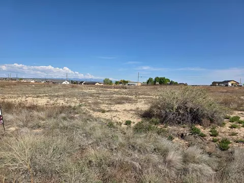 1169 E Gunpowder Ln, Pueblo West, CO 81007