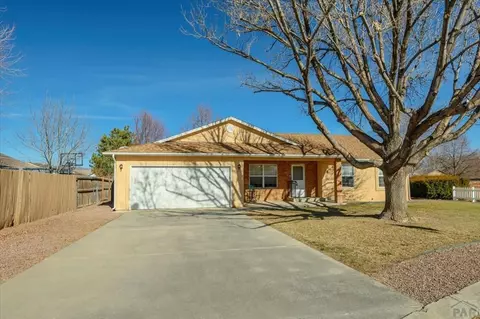 Exterior - 521 Shadow Pl, Florence, CO 81226 photo 2 of 6