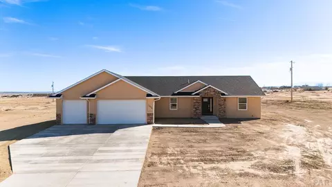 1878 E Tioga Ln, Pueblo West, CO 81007