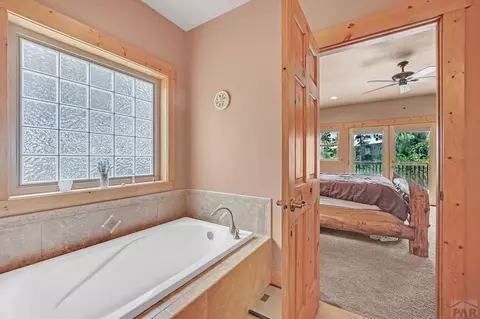 Bath - 8564 Ridge Rd, Beulah, CO 81023 photo 6 of 8