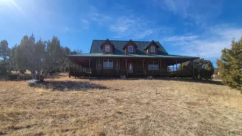 3425 Vaughn View Dr, Pueblo, CO 81005