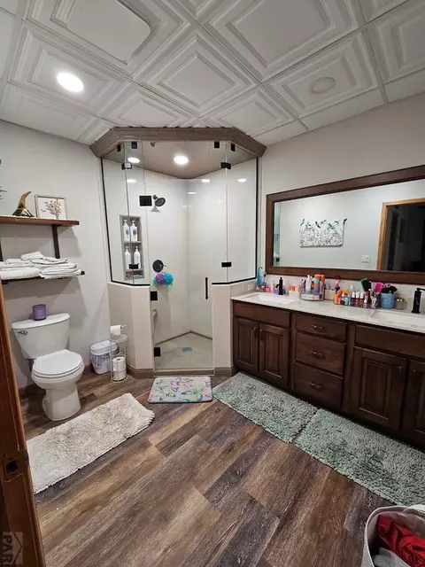 Bath - 460 E 4th Ave, Springfield, CO 81073 photo 4 of 4
