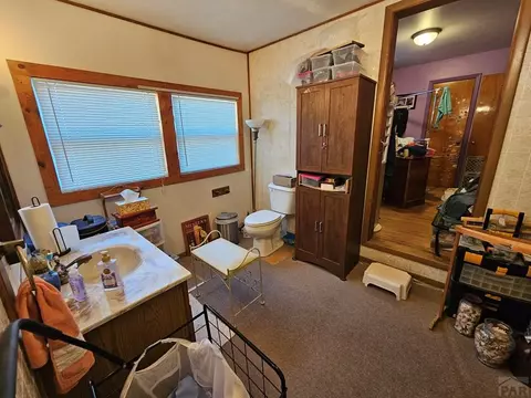 Bath - 233 E 5th Ave, Springfield, CO 81073 photo 3 of 3