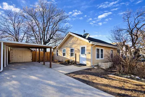 737 Belmont Ave, Pueblo, CO 81004