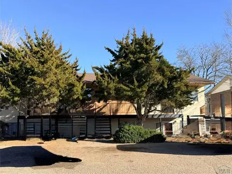 2122 Norman Ln, Pueblo, CO 81005