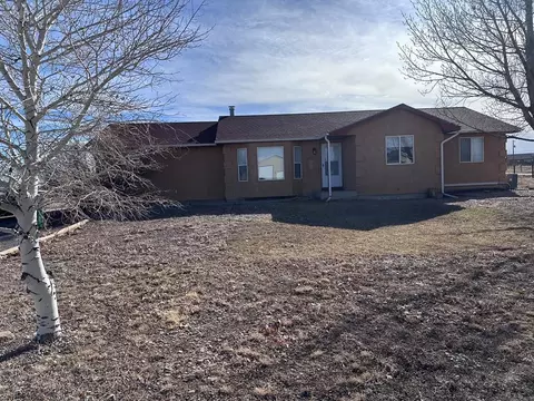 1456 E Gem Dr, Pueblo West, CO 81007 photo 1