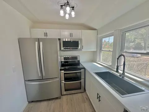 219 W 6th St, La Junta, CO 81050 photo 7