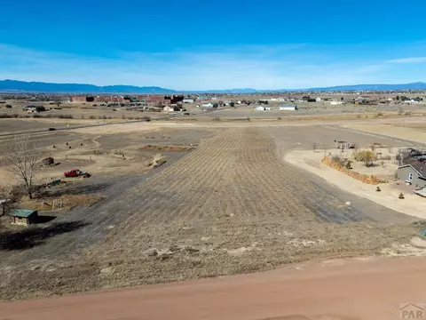 657 S Vallejo Dr, Pueblo West, CO 81007