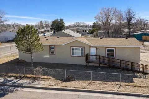 802 Bradish Ave, La Junta, CO 81050 photo 6
