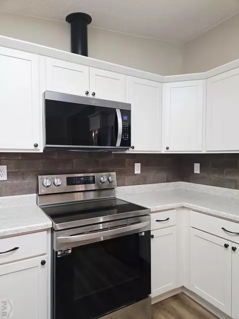 802 Bradish Ave, La Junta, CO 81050 photo 13