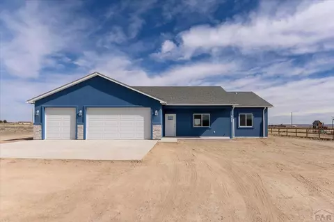 455 E Chadwick Dr, Pueblo West, CO 81007