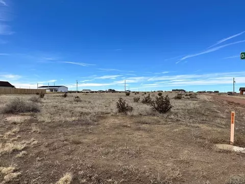 1996 E Gladstone Ln, Pueblo West, CO 81007