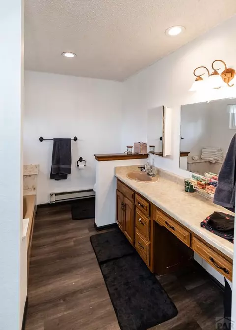 Bath - 11210 Eggar Dr, Peyton, CO 80831 photo 1 of 3