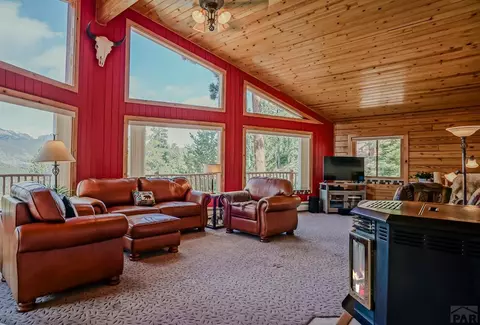 Living - 82 Emerald Ln, La Veta, CO 81055 photo 2 of 5