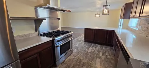 Kitchen - 307 Hackberry St, Lamar, CO 81052 photo 4 of 7