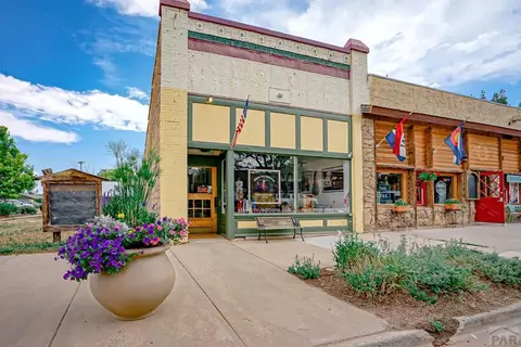 203 S Main St, La Veta, CO 81055