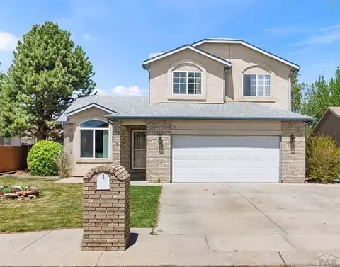 7 Avon Ct, Pueblo, CO 81005