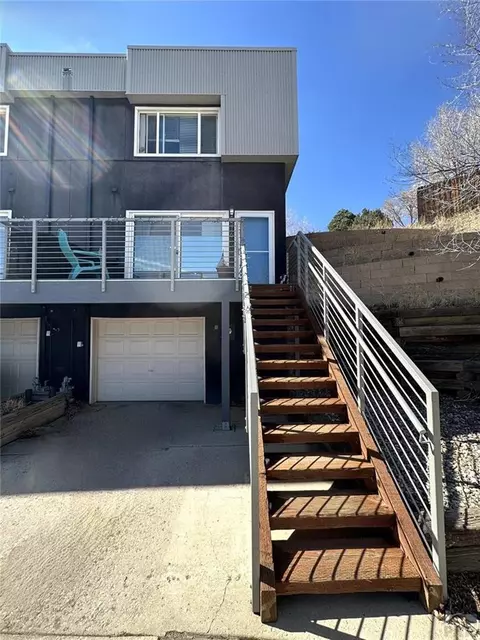 516 Superior Dr, Colorado Springs, CO 80904
