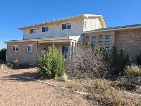 2046 W Hesperus Dr, Pueblo West, CO 81007