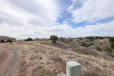 1195 S Mountainside Pl, Pueblo West, CO 81007