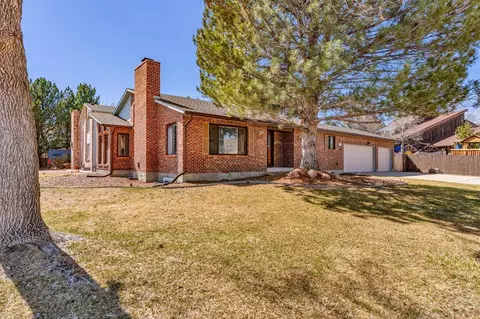 4501 Cedarweed Blvd, Pueblo, CO 81001