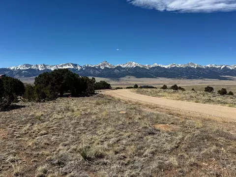 514 Kiowa Rd, Westcliffe, CO 81252