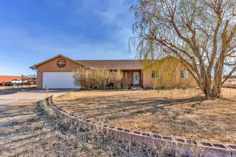 8722 County Rd Kk, Manzanola, CO 81058