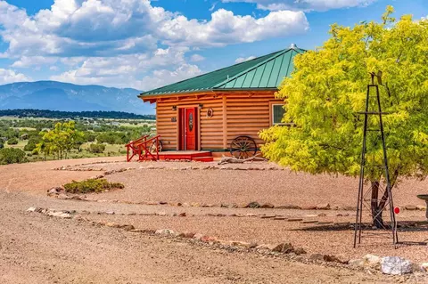 1747 Newton Rd, Pueblo, CO 81005