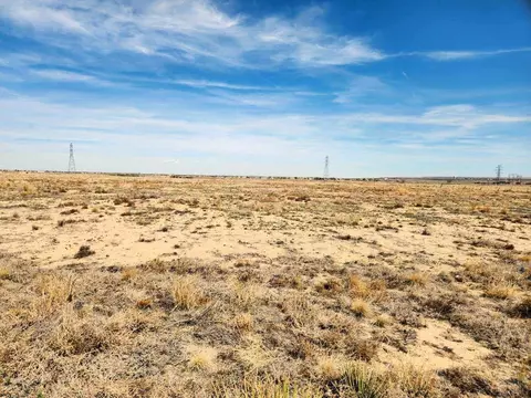 1255 E Holiday Dr, Pueblo, CO 81007