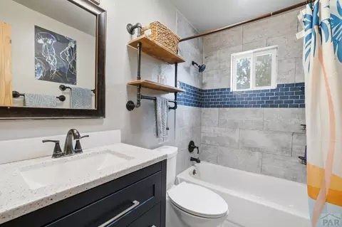 Bath - 404 E Swink Ave, Fowler, CO 81039 photo 1 of 2